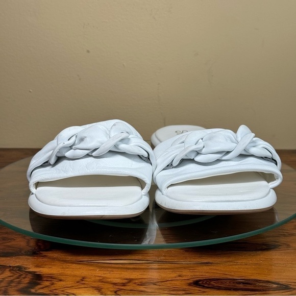 Seychelles Tulum Sandal in Off White Leather - Picture 7 of 15